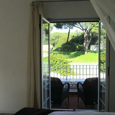 Casa Izi-lisbon * Seixal (Setubal)
